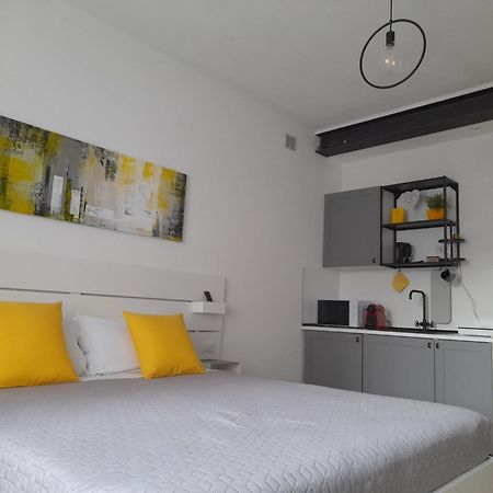 Verona Urban Apartment Exterior photo